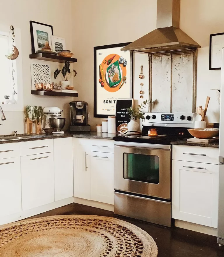 Mid-century modern Som Tam recipe poster