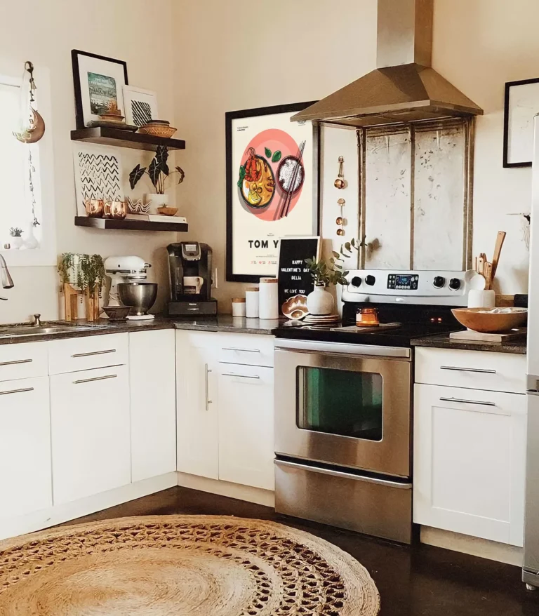 Mid-century modern Tom Yum recipe poster