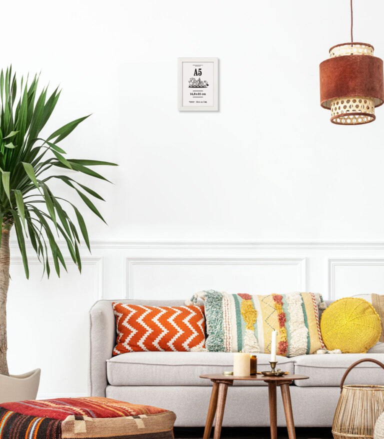 White Wooden Frame – A5 (14.8×21 cm)